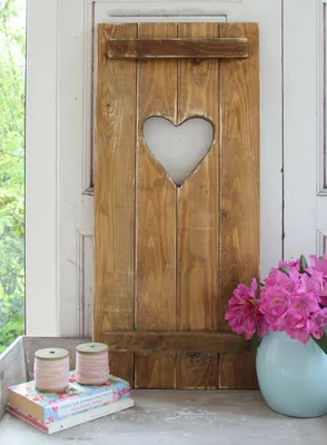 Produktbild von Rustikaler Landhaus Fensterladen Nussbaum mit Herz,Shabby antique chic