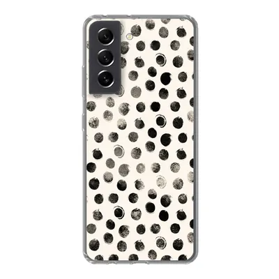 Produktbild von MuchoWow® Handyhülle Schutzhülle Hülle für Samsung Galaxy S21 FE Polka dots - Schwarz - Weiß Silikon Softcase Handy Hülle - Mobiltelefonhülle