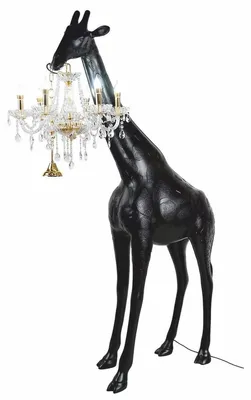 Produktbild von Casa Padrino XXL Stehleuchte Giraffe mit Barock Kronleuchter Matt Schwarz / Gold H. 265 cm