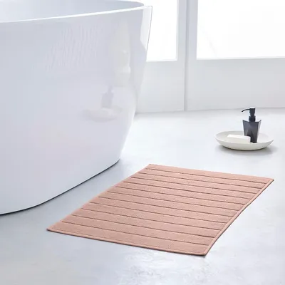 Produktbild von Schlichte Badematte ESSENTIAL