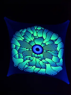 Produktbild von PSYWORK Schwarzlicht Segel Elasthan Goa "Lava", 2,25x2,25m