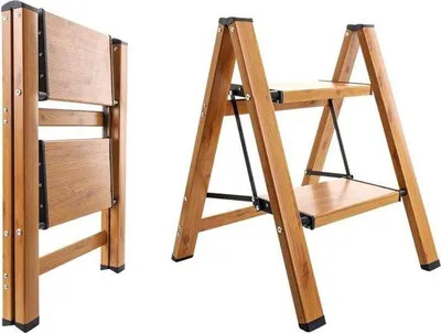 Obrázok produktu pre Skladací dvojstupňový rebrík s protišmykovými schodíkmi pre domácnosť a záhradu – nosnosť 150 kg