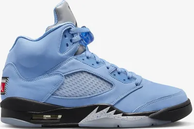 Image de Nike Air Jordan 5 Retro UNC University Blue - EU 40,5
