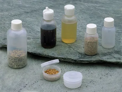 Produktbild von Coghlans Kunststoffdosensortiment 7 Flaschen