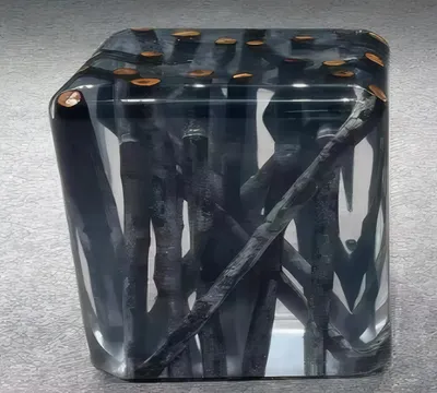 Productafbeelding van Vierkante grijze bijzettafel, luxueuze meubels van epoxyhars