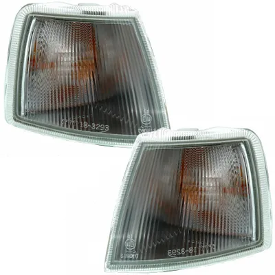Produktbild von TYC Frontblinker Set für Opel Vectra A 1988 - 1992 weiß vorne