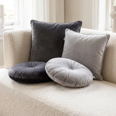 Produktbild von Dutch Decor Dekokissen-Set Velvet Shapes 45x45 cm Grau
