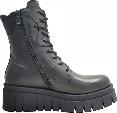 Imagen del producto de Zapatos de cordones negros para mujer de la marca Nero Giardini, ideales para uso diario