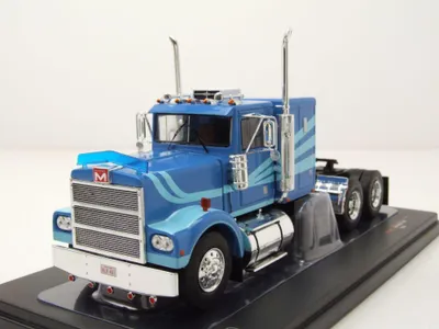 Produktbild von Ixo Models TR216 Marmon CHDT Zugmaschine 1980 blau 1:43