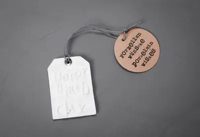 Produktbild von Porzellanwünsche Geschenkanhänger "Happy Birthday"