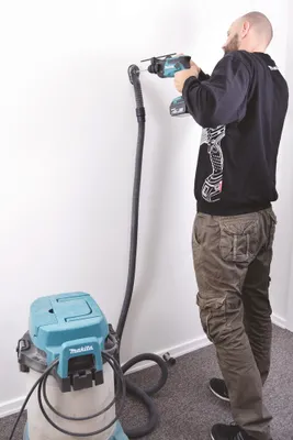 Produktbild von Makita P-80488, Bohrer, HR1830 / HR2600 / HR2800 / HR2470FT / HR2470 / HR2630 / HR2630T / HR2631FT / HR2811FT / HR3200C /..., Schwarz, 2,4 cm, 2,4 cm, 3,6 cm