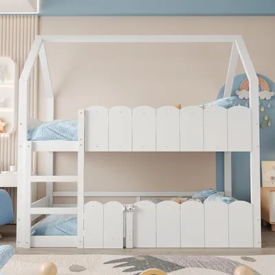 Produktbild von Kinder-Etagenbett 90x200 cm, hausförmiges Design mit erhöhten Sicherheitsgeländern, oberes Bett mit Lattenrost, für Jungen & Mädchen, weiß