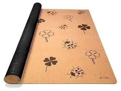 Imagen del producto de Alfombra de corcho. Alfombra para gatear, libre de sustancias nocivas, ideal para bebés y niños. Glück, 140x110 cm