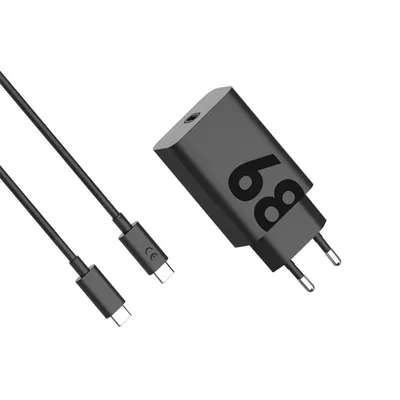 Produktbild von Motorola Ladegerät TurboPower 68 GaN mit 6,5A USB-C-Kabel, Schwarz