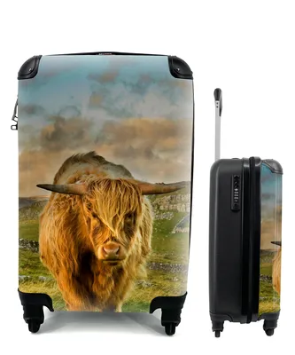 Produktbild von MuchoWow® Koffer Handgepäck Trolley Rollkoffer Kleine Reisekoffer mit 4 Rollen - Schottischer Highlander - Gras - Berg - Cabin Size < 55x40x23 cm & 55x40x20 cm - Fotokoffer - Kabinenkoffer - Boardgepäck - Reise-Box - Reisekoffer - Reisegepäck - Koffer mit Bild - Trolley für Kinder