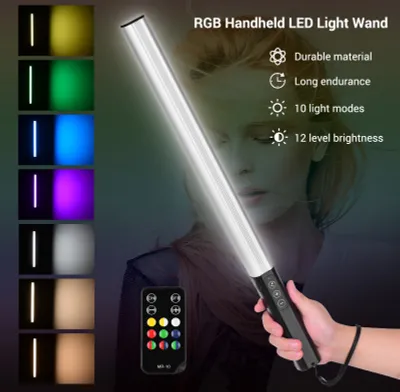 Produktbild von LIYADI RGB Handheld LED Lichtstab Wiederaufladbarer Fotografie Leuchtstab 10 Beleuchtungsmodi 12 Helligkeitsstufen 1000 Lumen 3200-5600K Farbtemperatur mit tragbarer Taschen-Haengeschlaufe Fernbedienung
