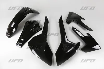 Productafbeelding van Kunststofset voor Husqvarna TE/TX 125/250/300 (modeljaren 2017-2019), FE 250/350/450/501 (modeljaren 2017-2019), zwart (artikelnummer: HU618E001)