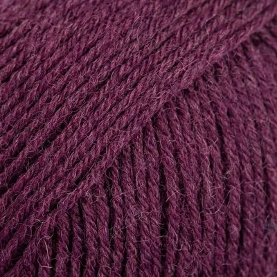 Produktbild von DROPS Fabel 104 Lila, Weich & Pflegeleicht, Ideal für Babykleidung, 50g