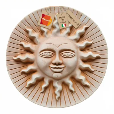 Produktbild von Terrakotta Wandbild Sonne 30cm – Frostfeste Gartendeko