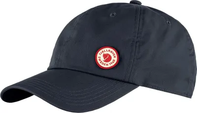 Immagine prodotto di FJÄLLRÄVEN Fjällräven Logo Cap DARK NAVY DARK NAVY S/M