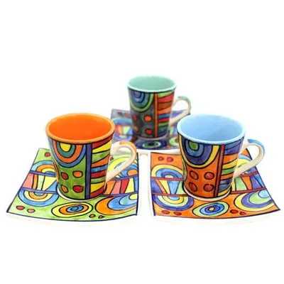 Produktbild von Handbemalte Espressotassen mit Unterteller aus Keramik, Set von 3, ca. 80ml, bunte moderne Keramik – mikrowellen- & spülmaschinengeeignet