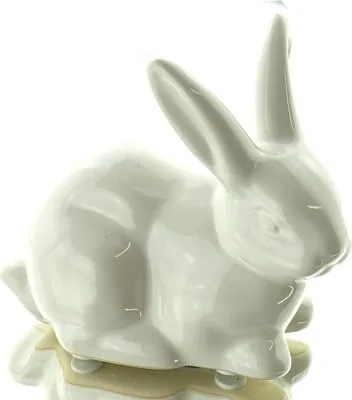 Produktbild von SCHEULEN Oster-Deko Hase Weiß glasiert liegend 10 cm - Keramik