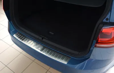 Image de Protection de bord de coffre VW Golf VII. 2013-2017 (combi, mat)