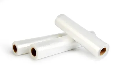 Immagine prodotto di Film per confezionamento sottovuoto - Rotoli per confezionamento sottovuoto CR4470.1 - 5 rotoli - 2 rotoli da 28 cm e 3 rotoli da 20 cm - Materiale: PE/PA - Adatto per la cottura sottovuoto e per il microonde