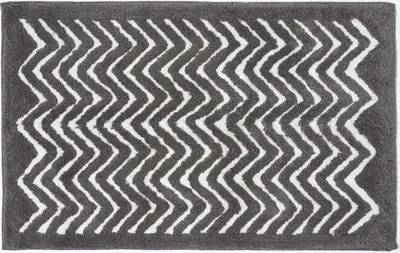 Produktbild von HOMESCAPES Rutschfeste Badematte mit Chevron Muster 100% Baumwolle, grau und weiß