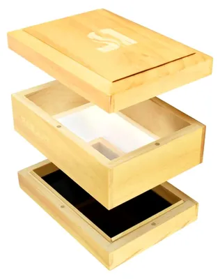 Produktbild von Siebbox mit Rolltablett – 10,2 x 14,6 cm aus Kiefer
