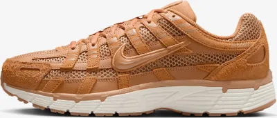 Produktbild von Nike P-6000 SE "Flax Metallic Gold Sail" Braun, Größe: 44,5