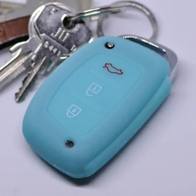 Produktbild von Auto Schlüssel Hülle Silikon Schutz Cover Fluoreszierend Blau kompatibel mit Hyundai i10 i20 i40 ix25 ix35 Tucson Accent Ioniq Sonata Tucson Santa Fe 3 Tasten KEYLESS SMARTKEY