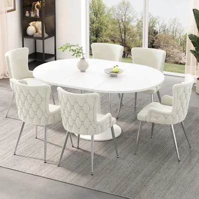 Image de Ensemble de 6 chaises de salle à manger en velours, couleur beige, avec pieds en métal argentés de style luxueux