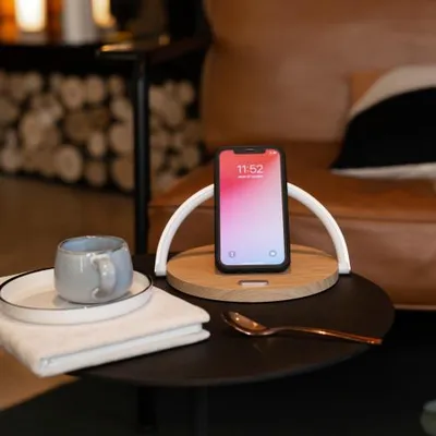 Image de Lampe de chevet  tactile ARSO avec station de chargement