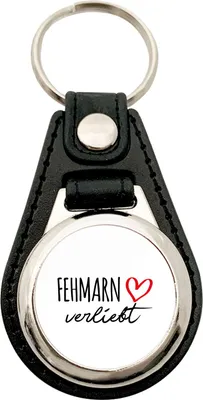 Produktbild von Huuraa Schlüsselanhänger Fehmarn verliebt Metall mit Kunstleder Schlüsselring Einkaufswagenchip Geschenkidee