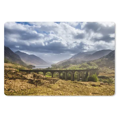 Produktbild von MuchoWow® Schreibtischunterlage Schottland - Brücke - Berg 60x40 cm - XXL Mauspad - Großes Mauspad