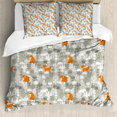 Produktbild von ABAKUHAUS Tier Bettbezugs Set Für Doppelbetten, Fox im Winterwald, Milbensicher Allergiker geeignet mit Kissenbezügen, Blasses Salbeigrün Orange