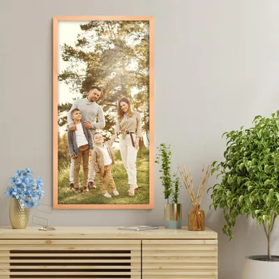 Produktbild von MG Design Bilderrahmen 40 x 80 cm - Posterrahmen mit Natur Holzrahmen (Echtholz) und bruchsicherem Acrylglas, Hoch & Quer mit stabiler Wandaufhängung