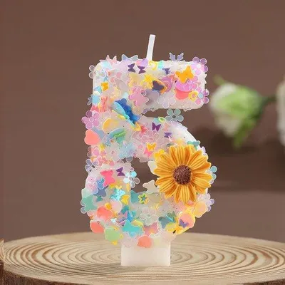 Immagine prodotto di Candela di compleanno da 5 cm con motivo floreale per bambine e bambini