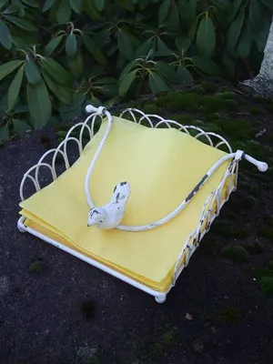 Produktbild von Wunderschöner Serviettenhalter, Serviettenständer, Eisen, weiß, shabby