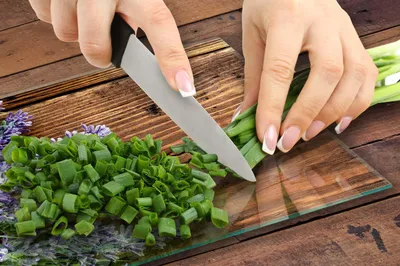 Obrázek produktu pro Skleněné Krájecí Prkénko 35X52 Levandulové