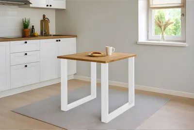 Produktbild von Esstisch Baumkante massiv Eiche geölt 80 x 80 cm U-Gestell weiß SALVADOR