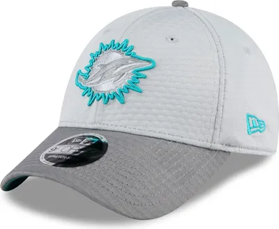 Produktbild von New Era 9FORTY Stretch Cap TRAINING 2024 Miami Dolphins