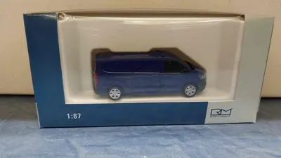 Produktbild von Rietze VW T7 Transporter Kasten LR FD dark indigo blue 11716