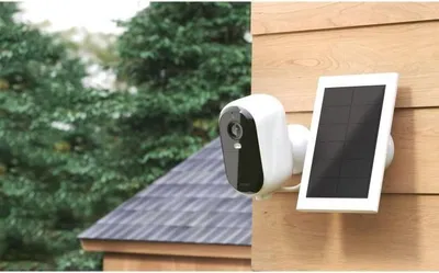 Image de Panneau Solaire Arlo VMA6600-10000S, Pour Caméra Essential Extérieure, Blanc, Résistant aux Intempéries