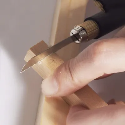 Produktbild von Mini, kleine Handsäge in Stiftform mit 2 Sägeblättern