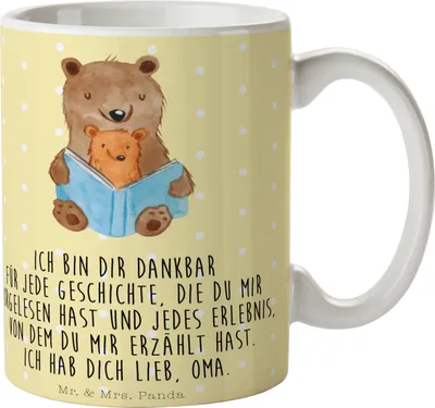 Produktbild von Mr. & Mrs. Panda Tasse Bären Buch - Gelb Pastell - Geschenk, Kaffeetasse, Omi, Vorlesen, Kaffeebecher, Teetasse, Oma, Muttertag, Großmutter, Geschichten, schöne