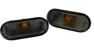 Obrázok produktu pre 2x prémiové bočné smerovky v čiernej / dymovej farbe pre VW Golf 3 III 4 IV Bora