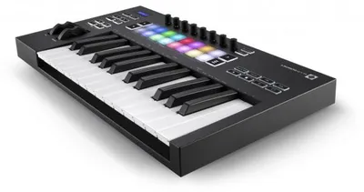 Immagine prodotto di Tastiera MIDI Novation Launchkey 25 MK3 Nero