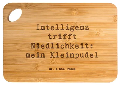 Produktbild von Mr. & Mrs. Panda holzschneidebrett Spruch Niedlicher Kleinpudel - Transparent - Geschenk, Hunderasse, Schneidebrett, Hundeliebhaber, liebevoller Hund, Hunderassen, Pflege